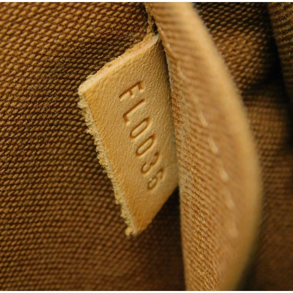 LOUIS VUITTON Popincourt O Shoulder Bag Handbag Monogram Brown